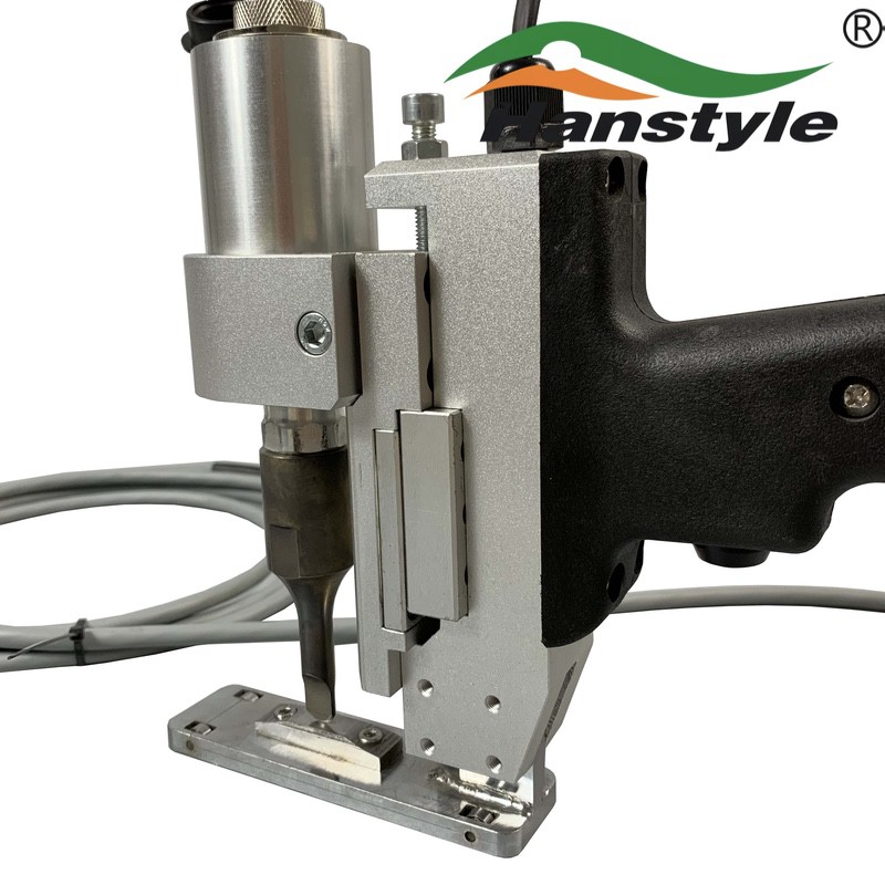 High Frequency 40KHz Ultrasonic Cutter For Cutting Leathers Non-woven And Fabrick High Frequency 40KHz Ultrasonic Cutter For Cutting Leathers Non-woven And Fabrick